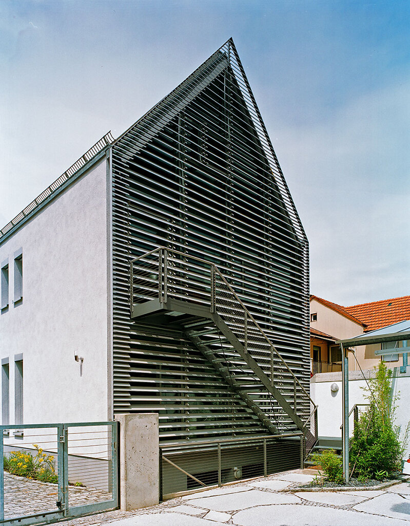 M-G-H Stutensee © 2001